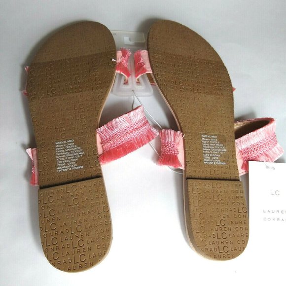 New LC Lauren Conrad Coral Boho Fringe Sandals - Picture 5 of 6